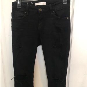 Black distressed jeans